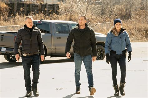 Pretty soon we learn that Upton (Tracy Spirdakos) will make a full recovery after last. . Chicago pd recap